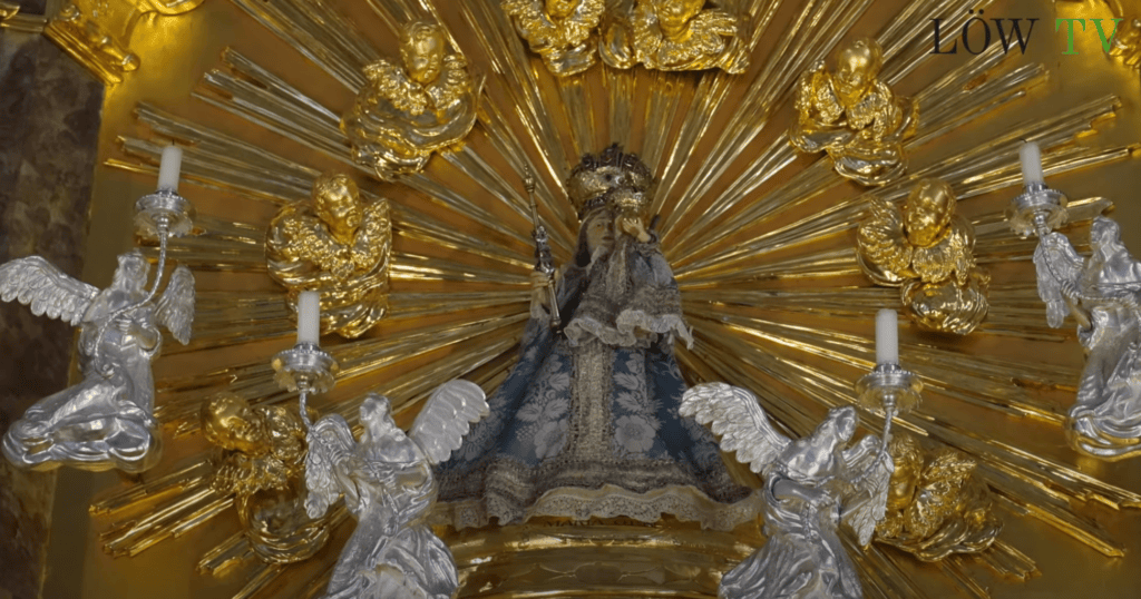 Das Wunder von Schloss Hofhegnenberg: Eine Marienstatue trotzt den Flammen